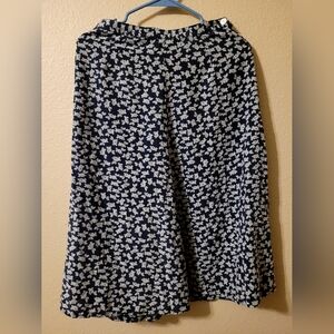 Adrienne Vittadini Black and White A-Line Midi Skirt